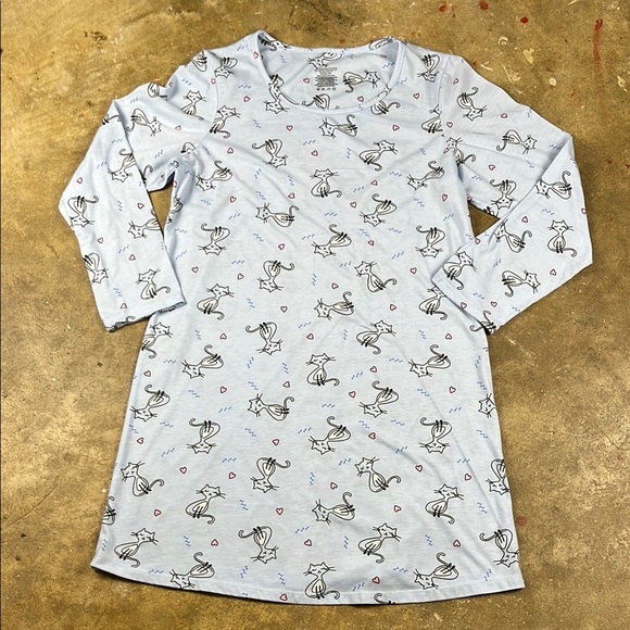 Light Blue Long Sleeve nightgown with cat prints 
Size: Small - Picture 1 of 4